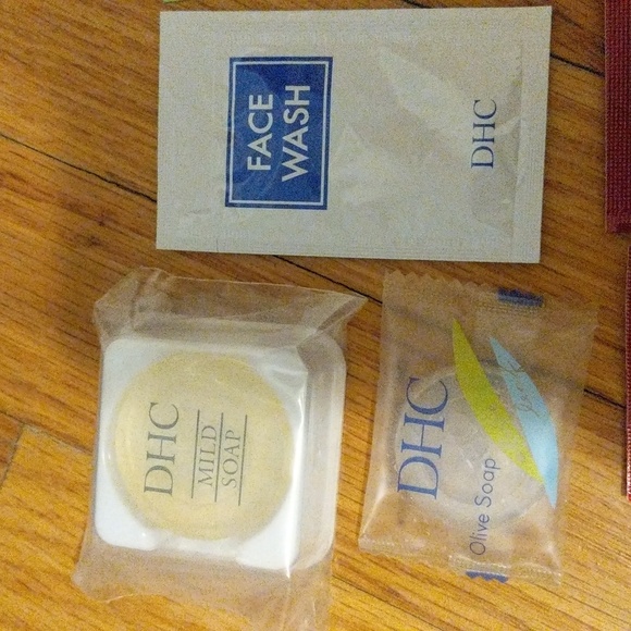 DHC skin care samples - Picture 2 of 10